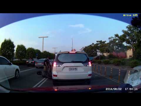 2014.08.22  下班回家時,又遇到有人搶快而出車禍!!!