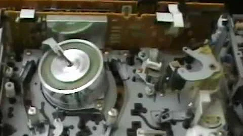 Come si possono vedere le cassette VHS?