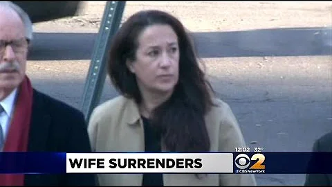 Police: NYPD Psychologist Emily Dearden Charged In...