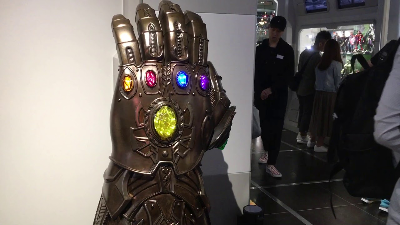 infinity gauntlet hot toys
