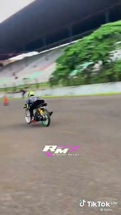story wa mio drag bike #motor #storywa #mio #drag #bike
