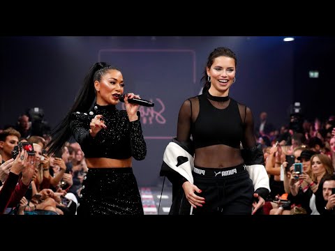 Nicole Scherzinger Adriana Lima Maybelline Fashion Week 2019