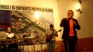 Ederson E Daniel Cantando Ao Vivo Com Banda Musica Estou Seguro