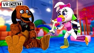 Baby Chica Becomes FRIENDS with SPARKY in VRCHAT