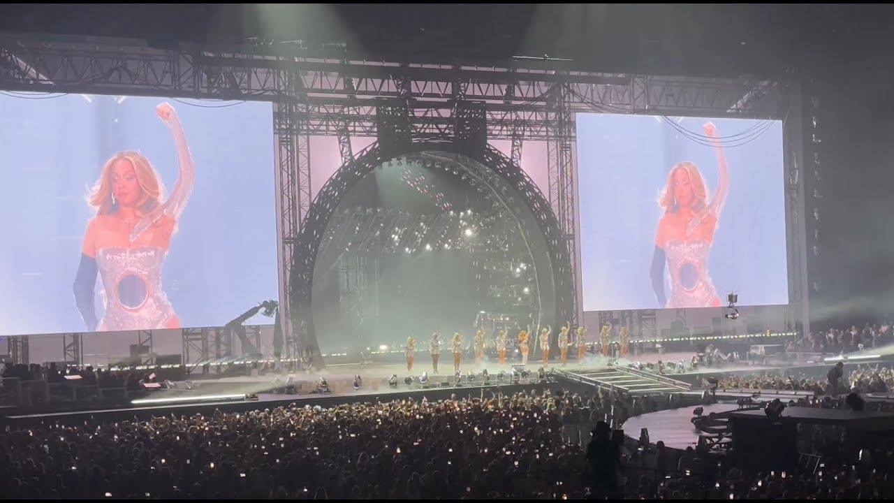 Interlude, I'm That Girl, Cozy - Beyoncé, Stockholm Sweden, May 10th ...