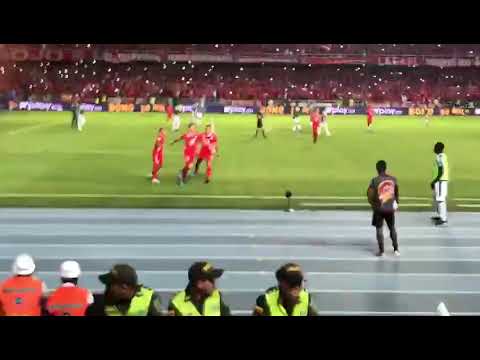 GOL MICHAEL RANGEL 🔥 CLASICO AMERICA VS CALI 🔥 PENAL DESDE LA TRIBUNA