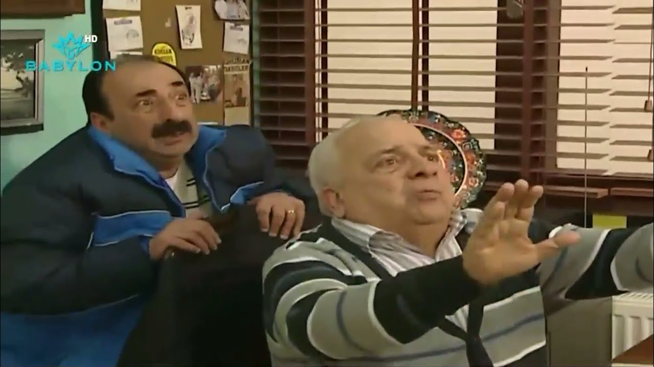 خيري يختل وره استاذ نوري خوفآ من نعمان لان صبغ شعره ...