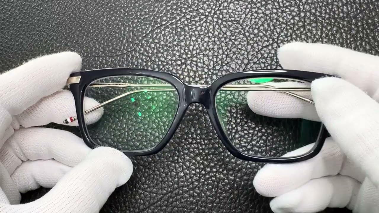 トム・ブラウン ニューヨーク THOM BROWNE. NEWYORK TB-701-H-NVY-SLV