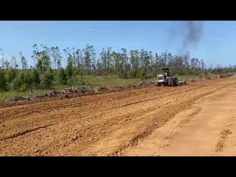 Obras de pavimentação asfáltica na ES 010 Regência x Vila do Riacho.