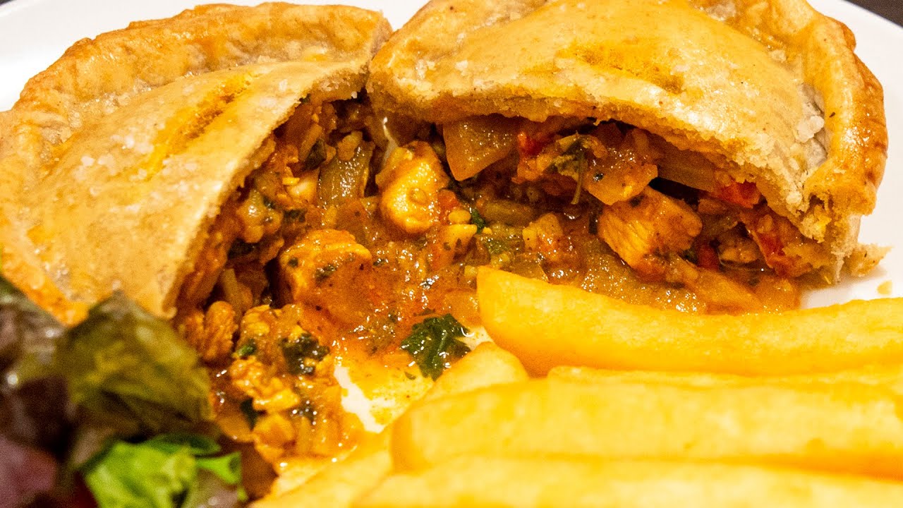 Chicken Balti Curry Pies ( Best curry pies in the world )