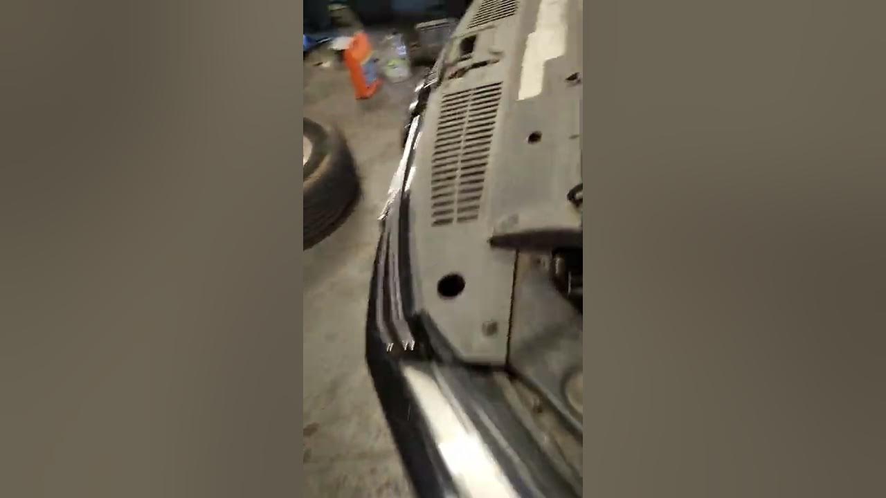 Diagnose engine misfire on 2011 VW Tiguan - YouTube
