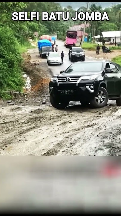 MOBIL FORTUNER 4X4 VS 4X2#mobil#mewah#shorts