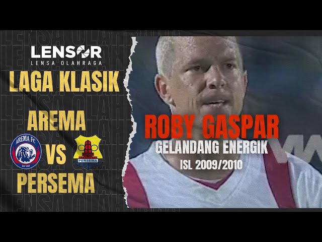 ROBY GASPAR DAMPINGI BIMA SAKTI KAWAL PERTAHANAN PERSEMA! AREMA VS PERSEMA ISL 2009/2010 class=