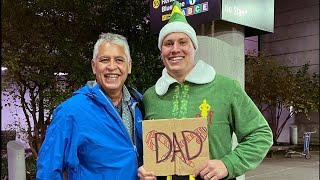 Scene from 'Elf' comes to life as Buddy meets dad in Boston