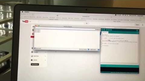 Arduino display Hello World!