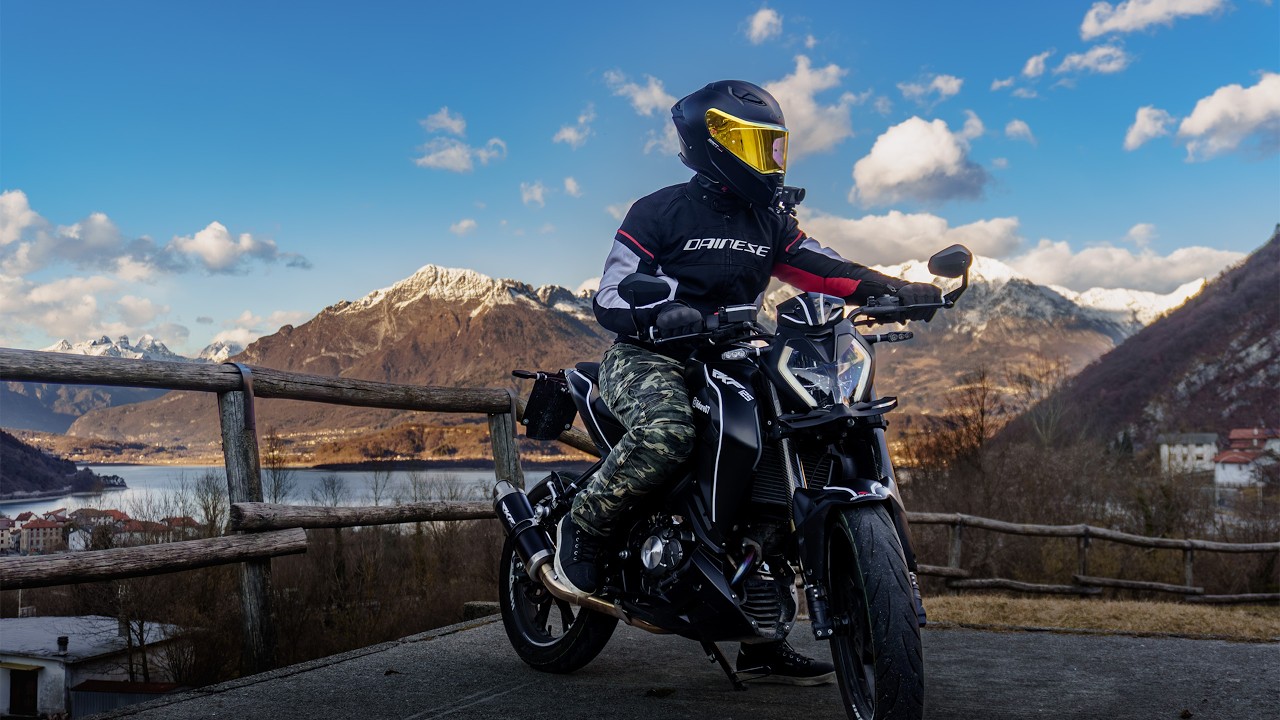 Keeway RKF 125 | full throttle cinematic mountain ride