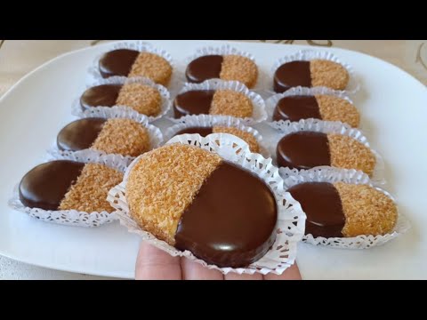 حلوة جافة لذيذة جداً بديكور بسيط و راقي و كمية كبيرة