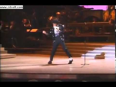 Video Khám phá điệu nhảy moonwalk 30 tuổi của Michael... - youtube