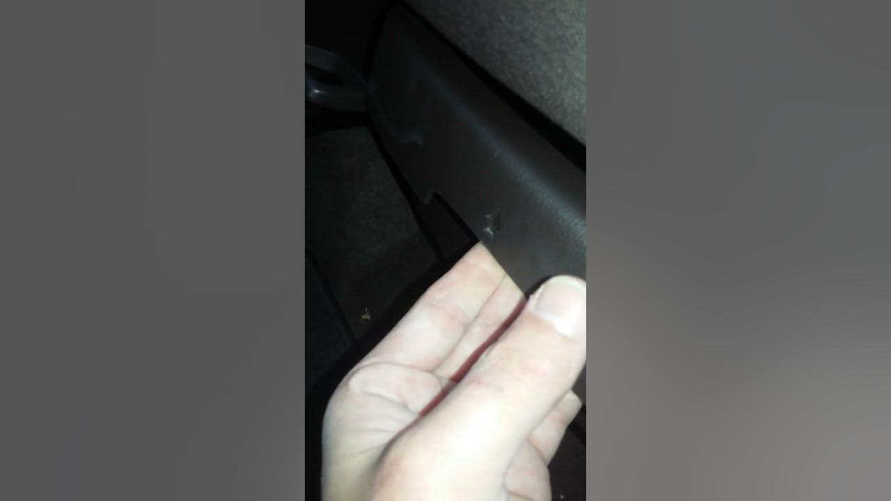 How to turn your passenger air bag off and put it back on again YouTube