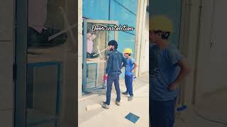 door clozer instoletion work