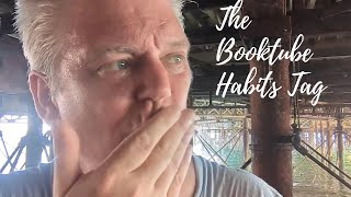Booktuber Habits Tag