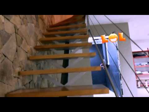 Video: Kako bojite metalne stepenice za stepenice?