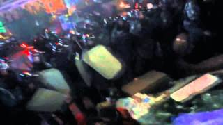 Избиение студентов на Майдане 30 ноября 2013 видео Ноябрь, 2013