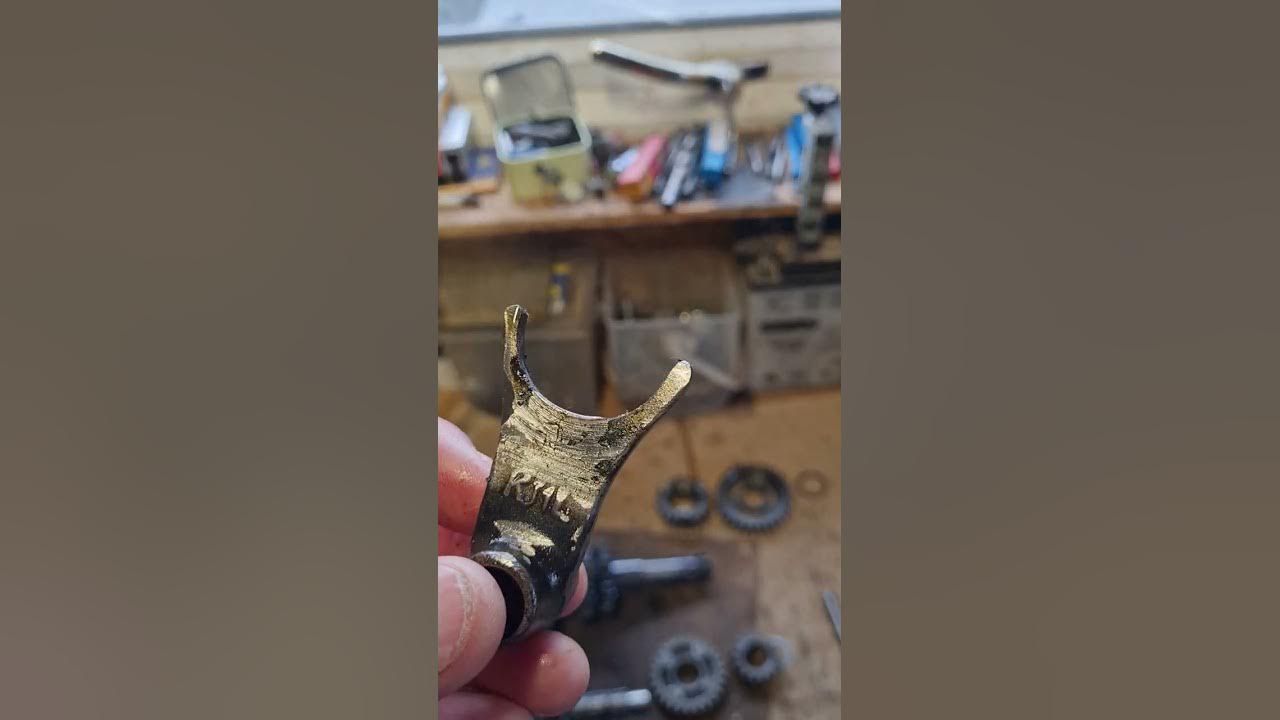 Honda mtx125 2nd gear problems/ not going into gear. YouTube