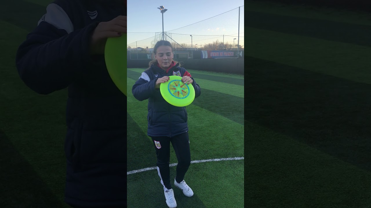 ultimate frisbee the two handed rim catch YouTube