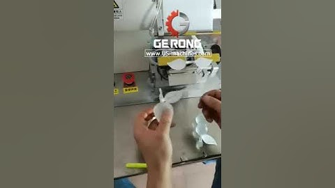 Fruit shaped jelly lollipop stick bottle tail cable lableing machine labeler