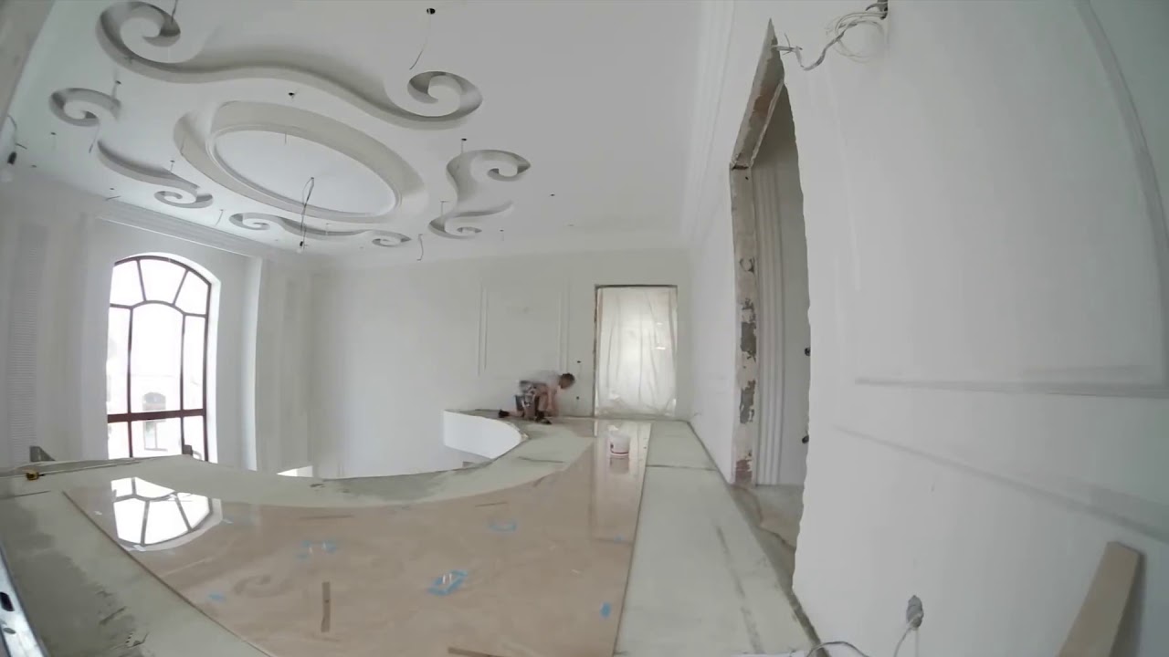 Укладка напольной плитки в частном доме - YouTube