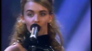 Kylie Minogue - Rhythm Of Love (Live Diamond Awards 1990)