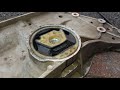 Replacing the lower engine mounts 2.0 TDI bkd a3 at home using jack