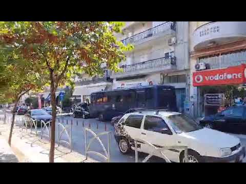 Thesstoday.gr: Επίθεση ακροδεξιών σε μέλη της ΚΝΕ Ηλιούπολη
