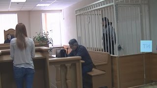 Казанская студентка рассказала в суде подробности нападения на нее неизвестного с рашпилем Казанская студентка рассказала в суде подробности нападения на нее неизвестного с рашпилем