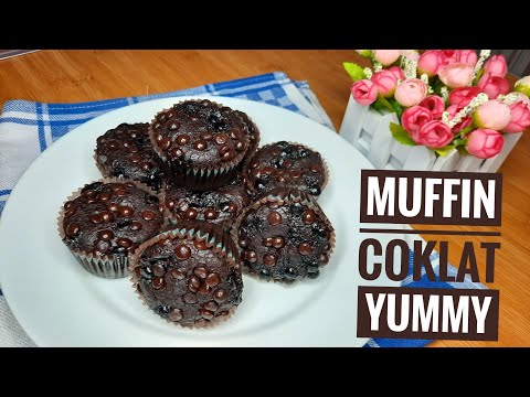 Video: Muffin Cokelat Dengan Ceri