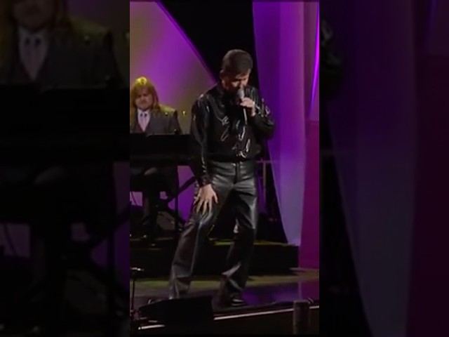 #danielodonnell - ‘Beautiful Sunday’ live 2013 #tbt #rockmusic #pop #livemusic #oldies #fyp