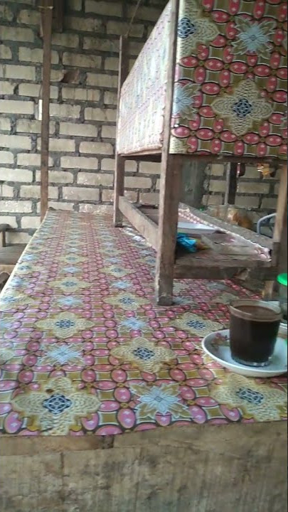nongkrong di warung kopi