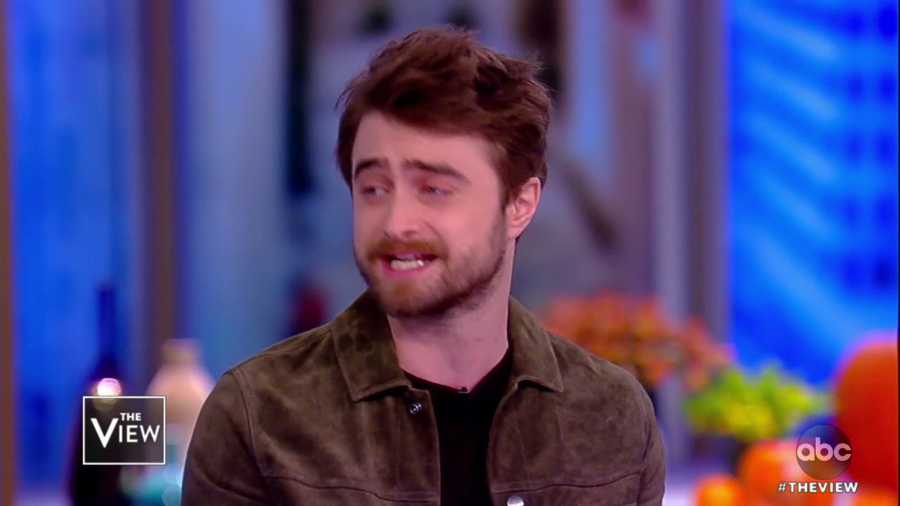 Daniel Radcliffe on 'Harry Potter' super fans and his new play - YouTube