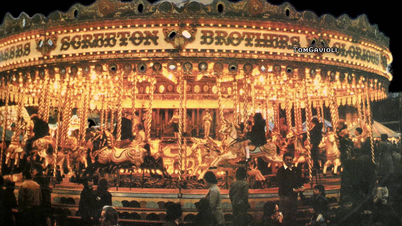 Gavioli 89 Key Fairground Organ - Old Time Medley