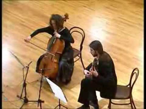 Monika Leskovar , violoncelo & Petrit Çeku , gitara