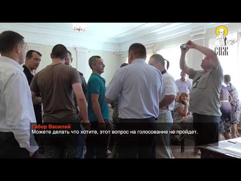 Тернопольский депутат-свободовец устроил дебош в Почаеве из-за земли для Лавры