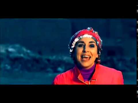 Amparanoia - La fiesta (Videoclip Oficial)