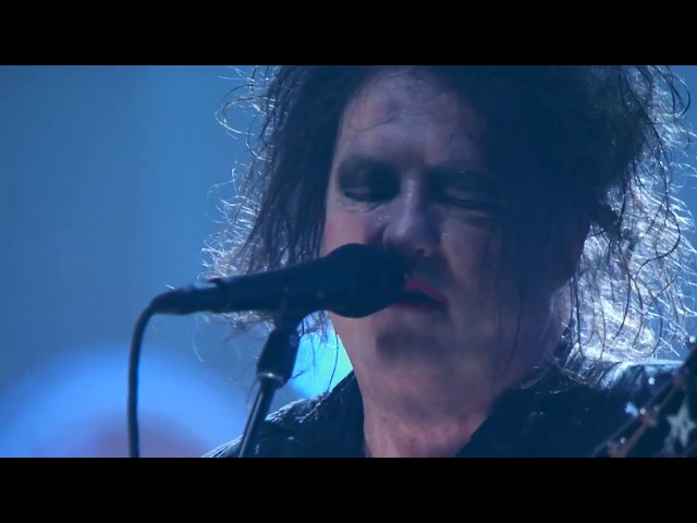 The Cure perform Just Like Heaven at the 2019 Rock u0026 Roll Hall of Fame Induction Ceremony class=