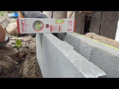 Video: Umgang mit felsigem Boden – Wie man Steine im Boden loswird