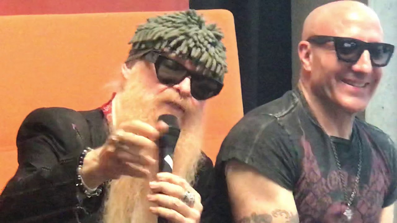 Billy Gibbons (ZZ Top) & Joe Louis Walker about how they met Jimi Hendrix