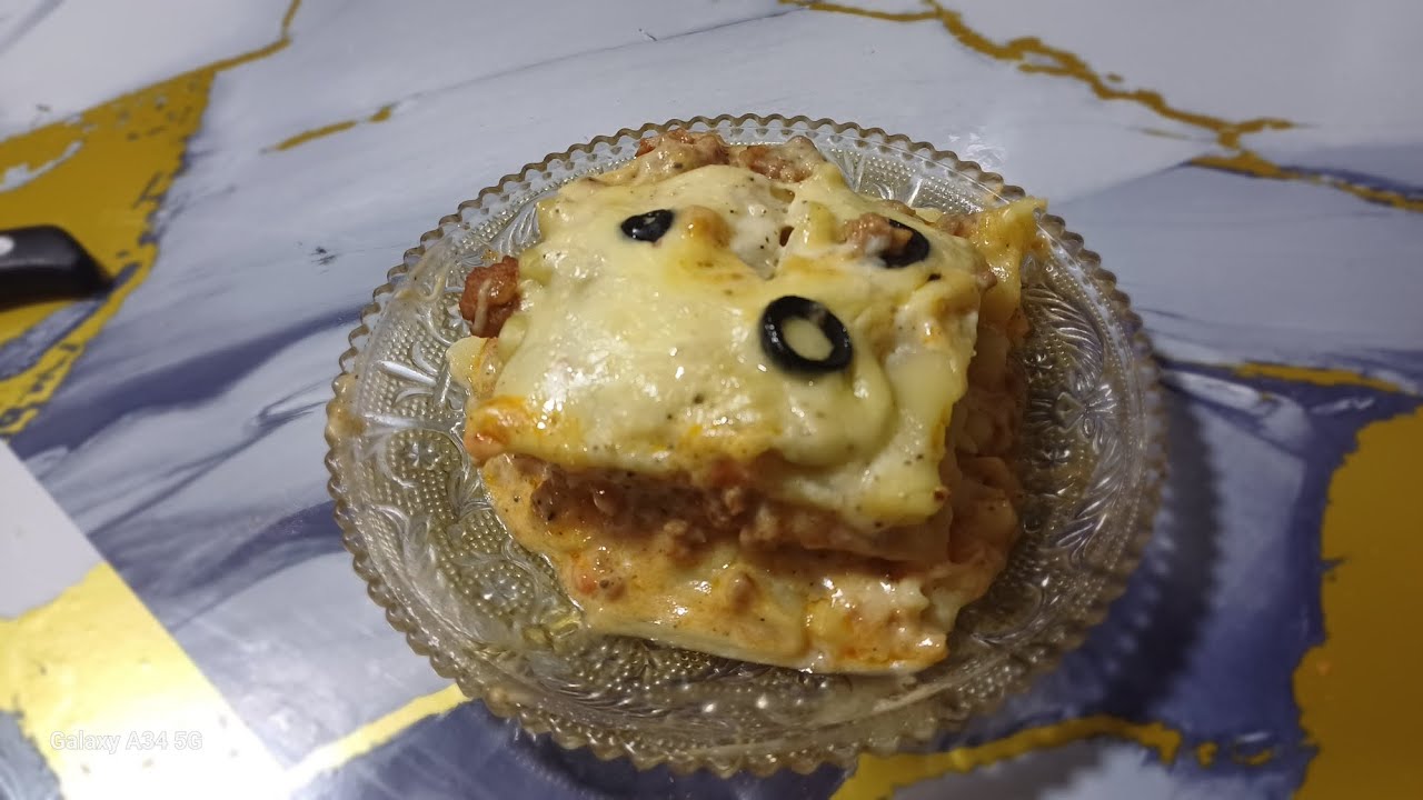 Must try , special beef lasagña recipe by yummy food 