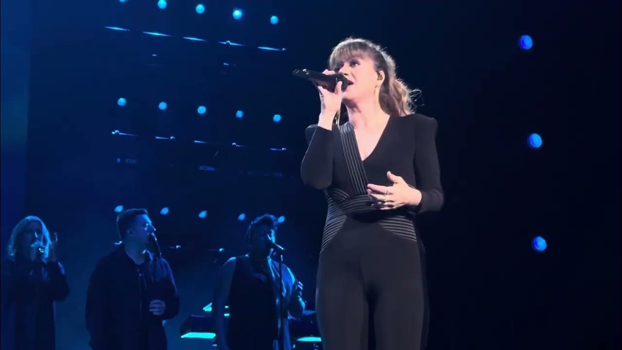 Kelly Clarkson performs Because Of You in Atlantic City, NJ on 5/10/24. Kelly Clarkson performs Because Of You in Atlantic City, NJ on 5/10/24.