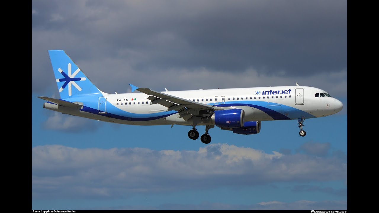 Interjet aterrizando en Toluca YouTube