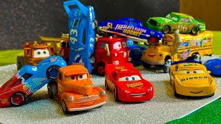 Looking For Lightning McQueen: Chick Hicks, Cruz Ramirez, Jackson Storm cars toy